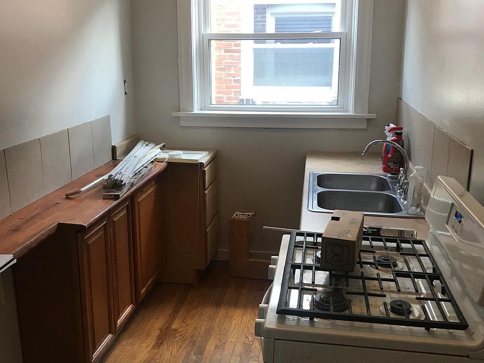 1st image of 2116 Portis Ave #2F