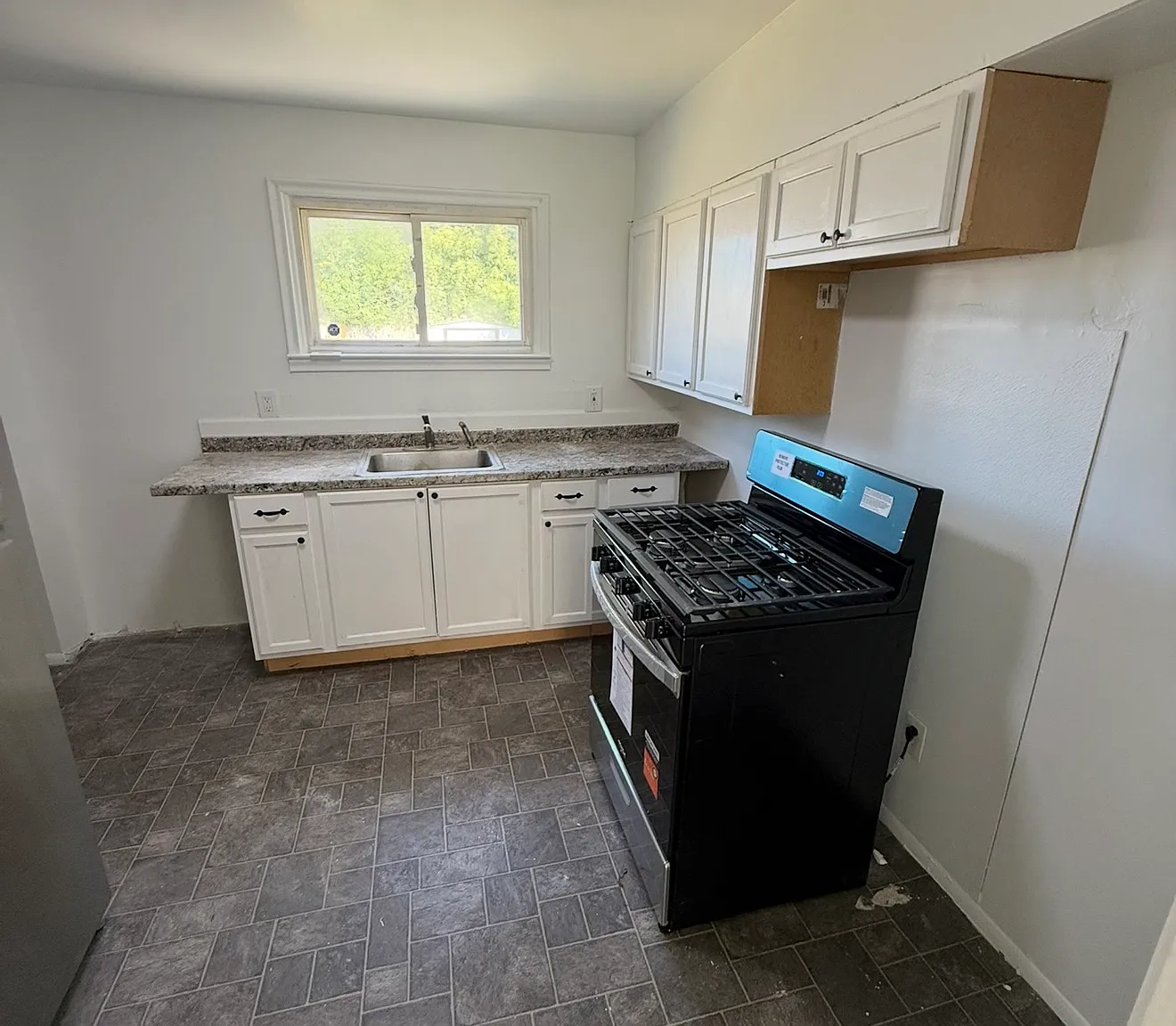 2 bed, 700 sqft, $1,500 — Photo 4