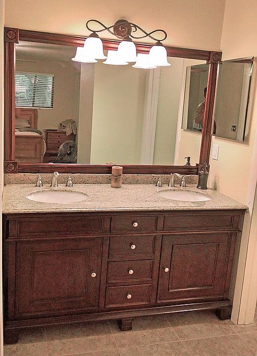 Master Vanity