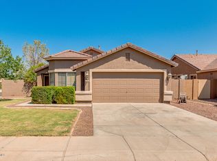3250 E Thunderheart Trl, Gilbert, AZ 85297