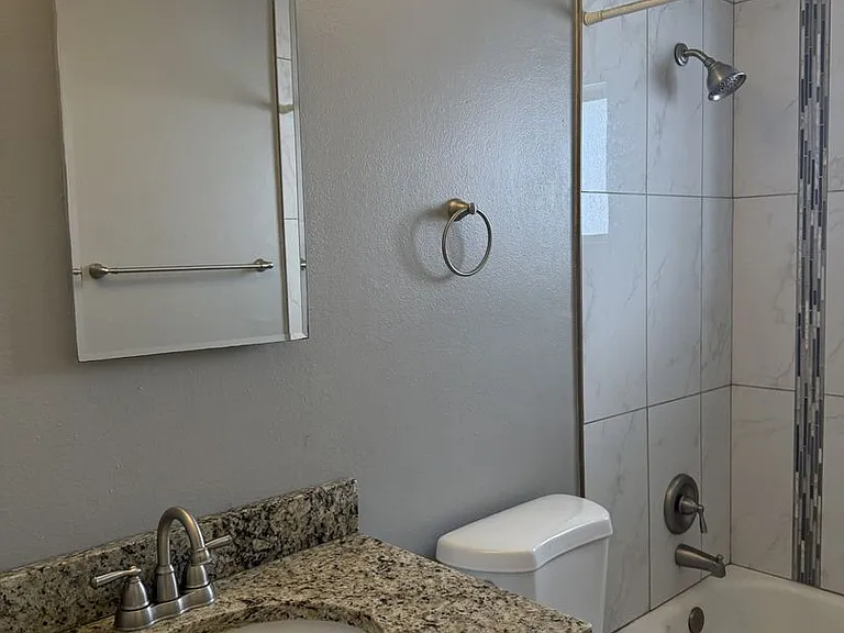 4110 N 22nd St #2 — Photo 8