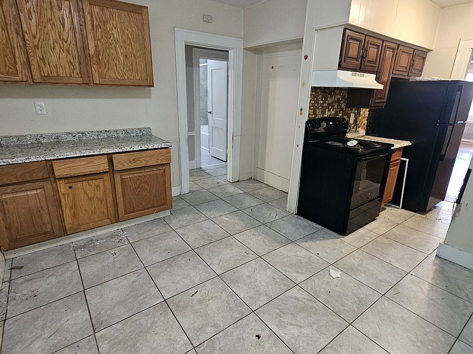 1st image of 479 Quinnipiac Ave #1B