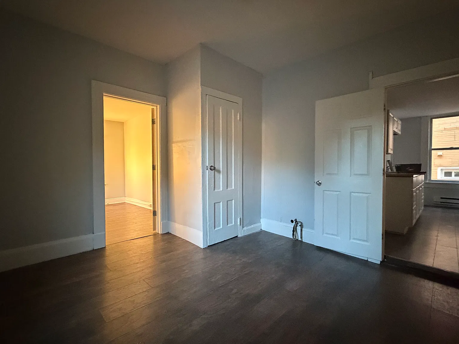 4 bed, 1200 sqft, $1,545 — Photo 3