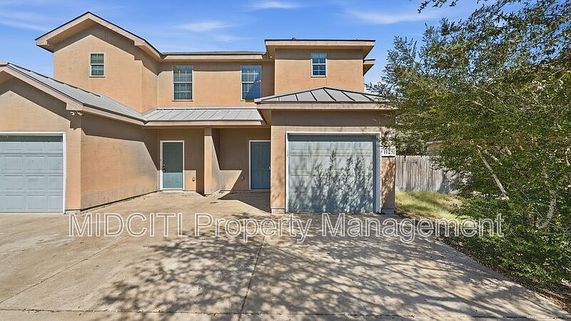 1st image of 1121 Brown Rock Dr Unit 1125