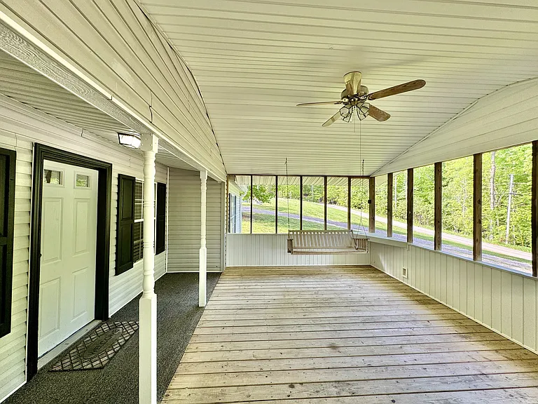 229 Bateman Ln — Photo 23