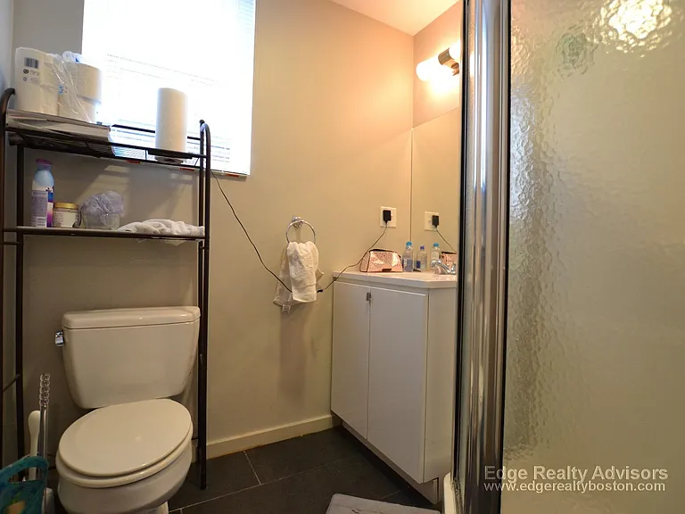 55 Glenville Ave — Photo 14