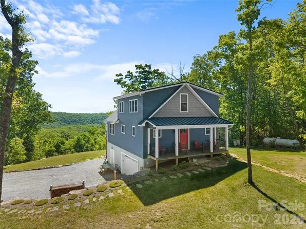852 Marshall Ridge Rd, Hendersonville, NC 28792