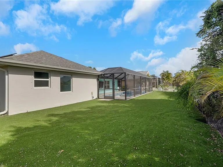 2248 Bonn Ct — Photo 35
