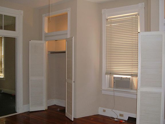 Bed Room Closet 2