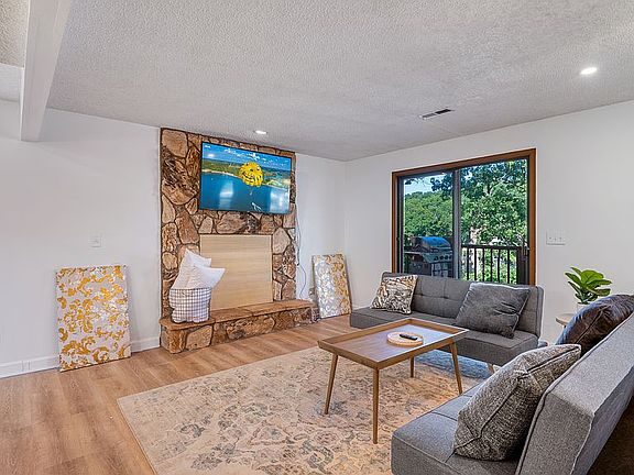 2nd image of 35 Four Waters Ct