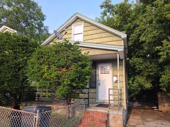 236 Holland Avenue, Elmont, NY 11003