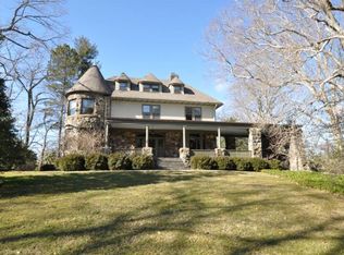 15 Badeau Ave, Summit, NJ 07901