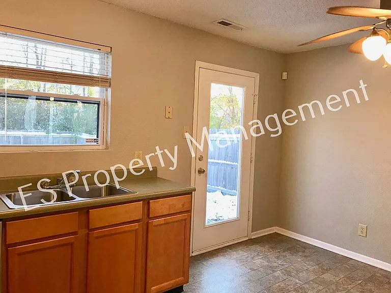 11355 Congaree Way — Photo 8