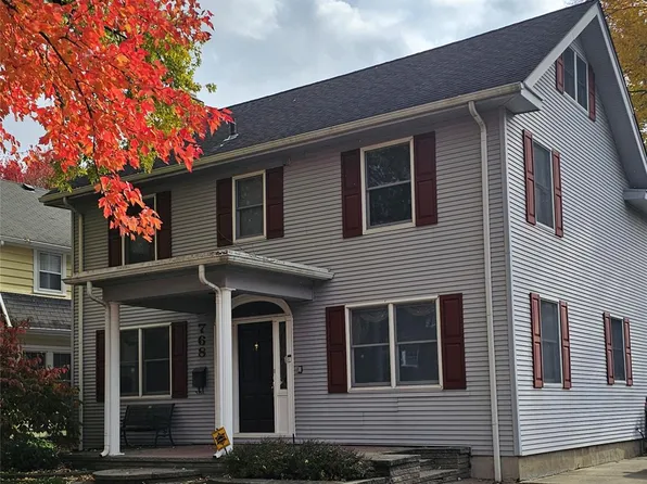 768 Oakland Ave, Birmingham, MI 48009