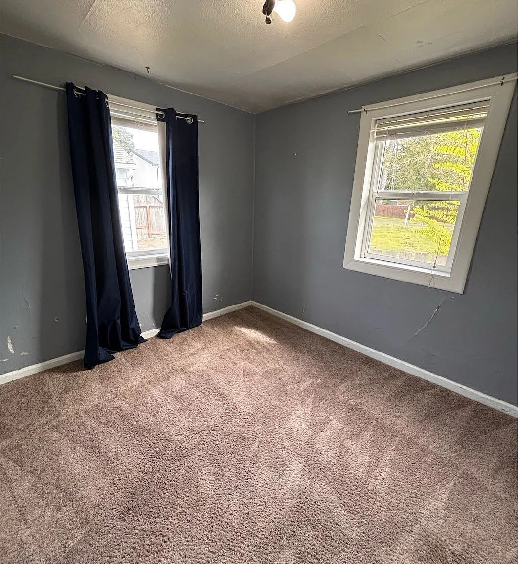 2 bed, $1,200 — Photo 2