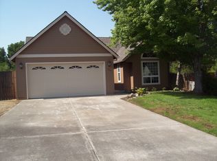 2413 Lara Ct, Medford, OR