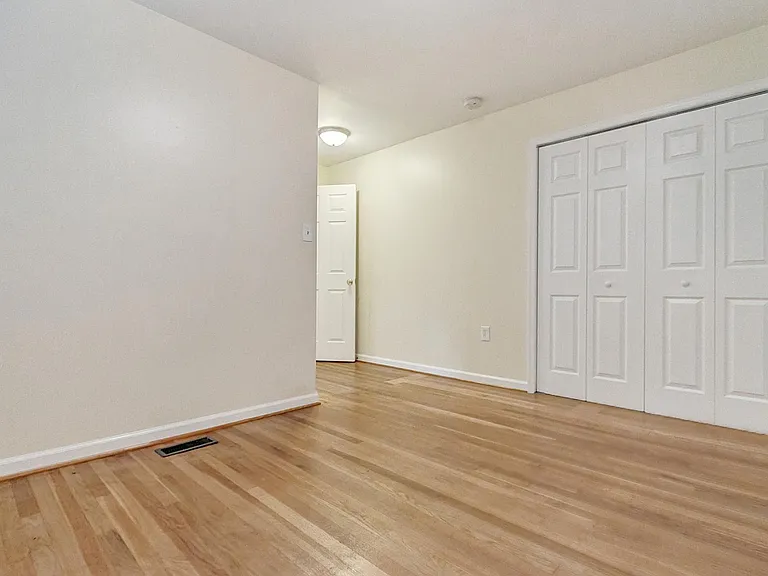 9085 Autoville Dr — Photo 34