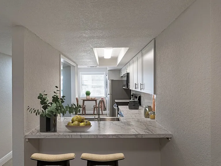 Palm Flats Apartments — Photo 7