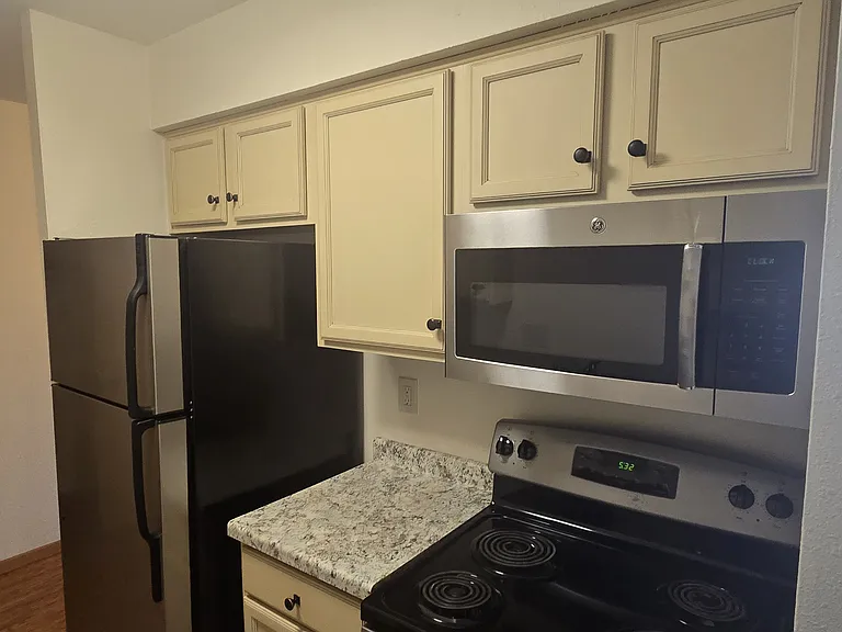 4217 Durand Ave #13 — Photo 14