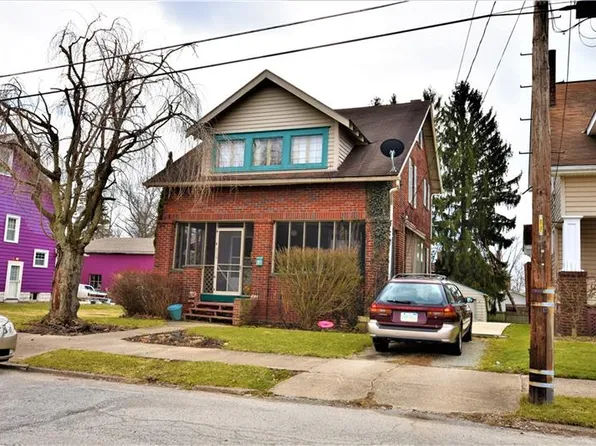 318 E Elizabeth Ave, New Castle, PA 16105