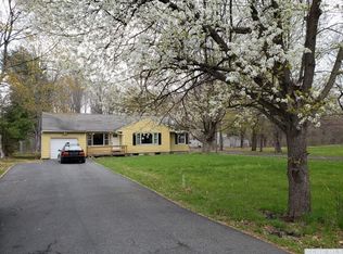 7 Rosecrans Ave, Nassau, NY 12123