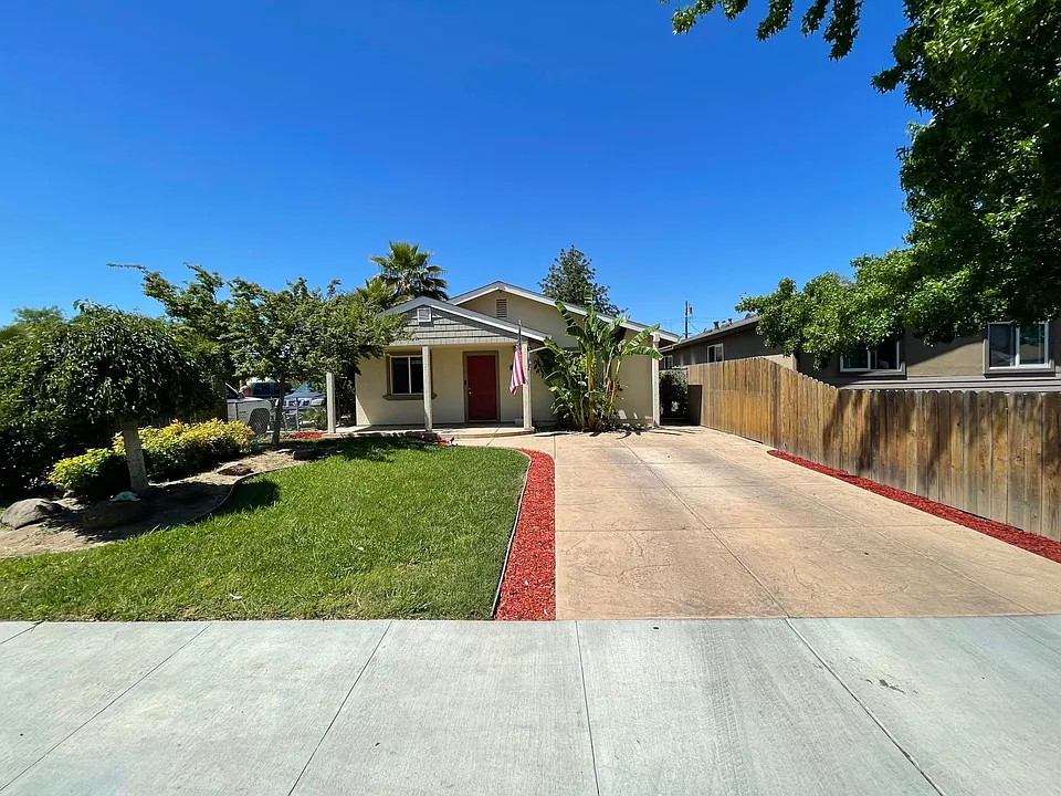 2217 16th Ave