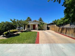 2217 16th Ave, Sacramento, CA 95822