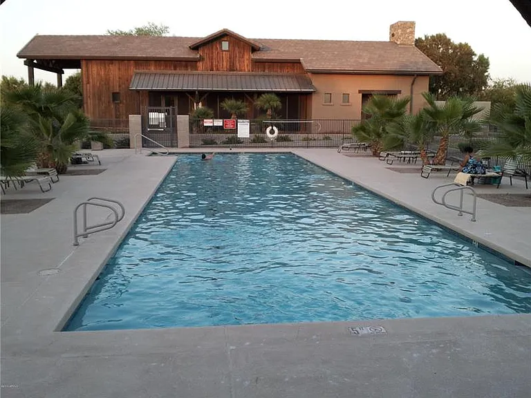 20489 N Santa Cruz Dr — Photo 12