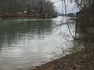 166 Rebel Rd, Harriman, TN 37748