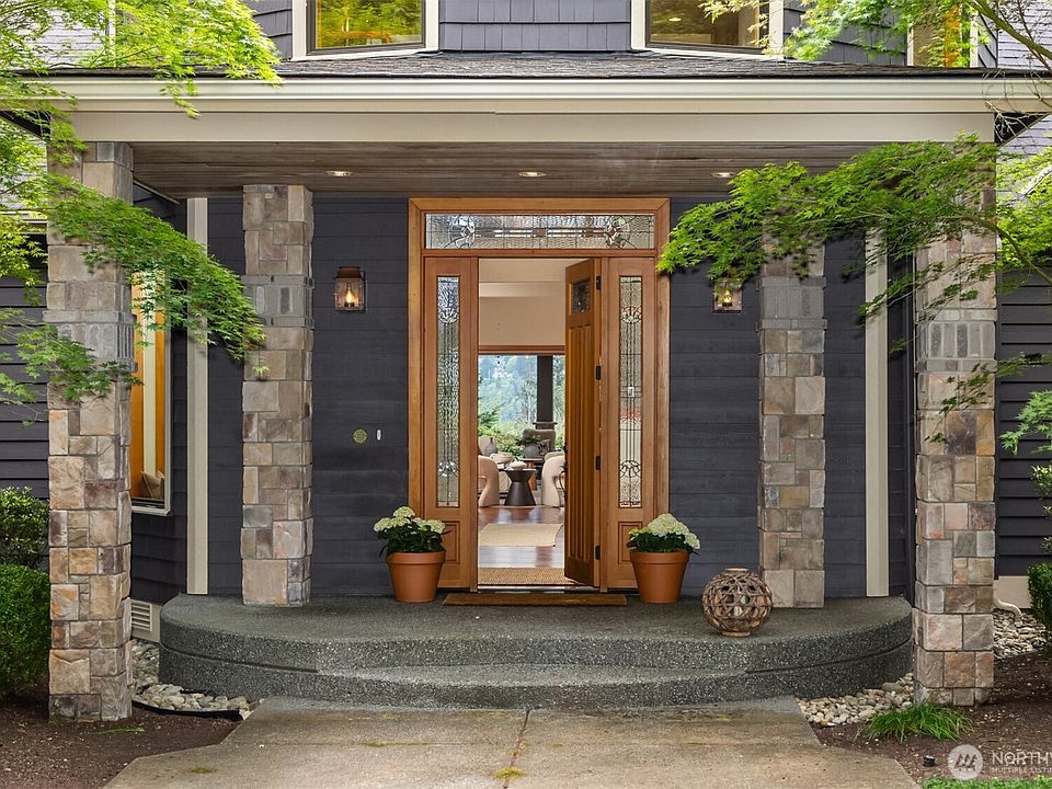 1st image of 5976 NE Whitmore Way