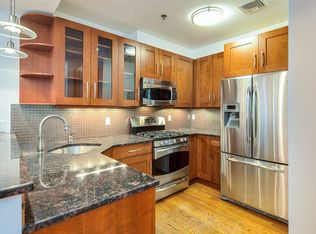 207 2nd St APT 2A, Hoboken, NJ 07030