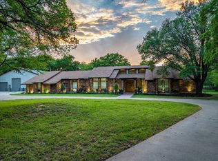 905 Skyline Dr, Argyle, TX 76226