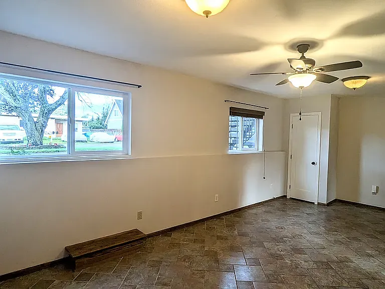 2926 Madrona St #B101 — Photo 2