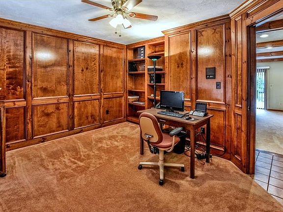 4th image of 4283 Forest Glen Dr