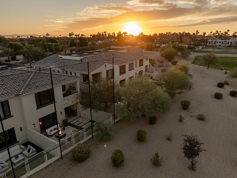 E Camelback Rd — Photo 74