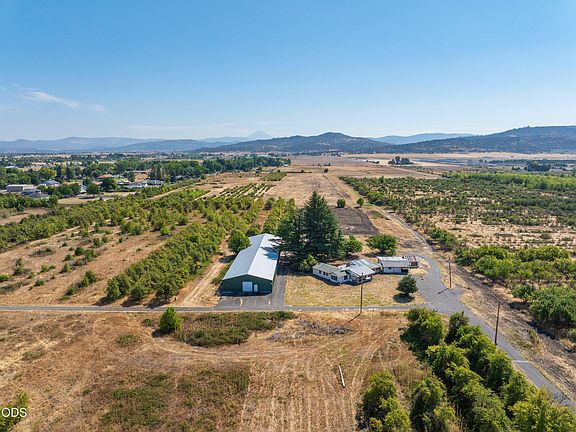 3rd image of 6120 Highway 62