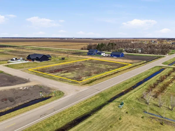 3970 79th Ave N, Moorhead, MN 56560