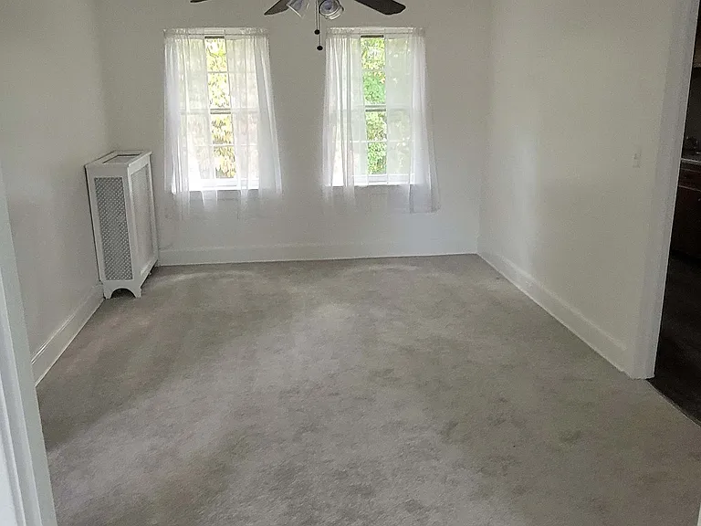 16 Farrell St #4 — Photo 7