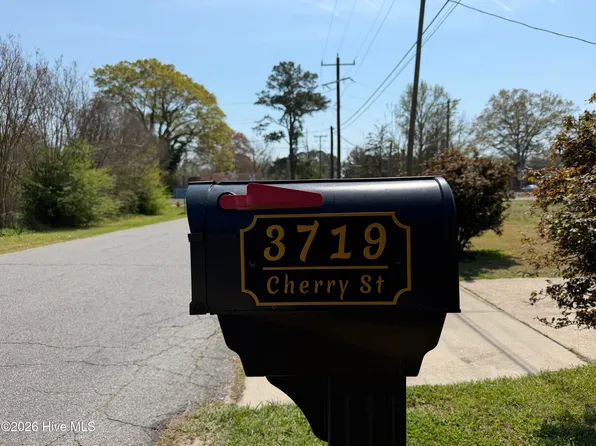 3719 Cherry Street, Bethel, NC 27812