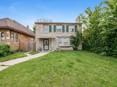 4215 North 16th STREET, Milwaukee, WI, 53209