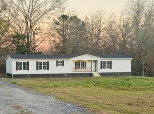 11 W Wilderness Rd, Natchez, MS 39120