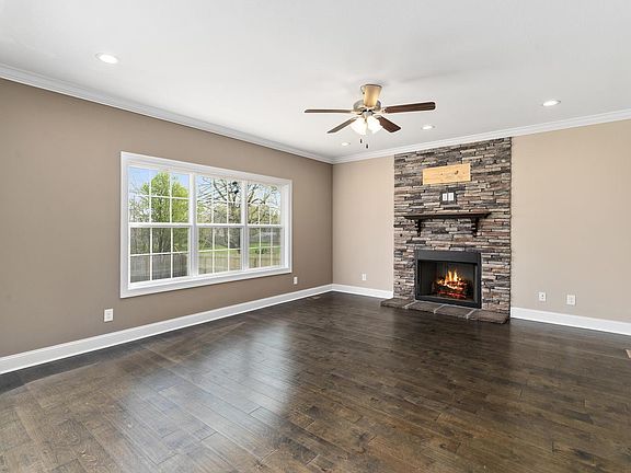 4th image of 1502 Red Rock Ct Lot 12
