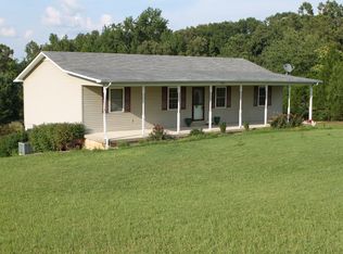 8715 Dobbs Cemetery Rd, Baxter, TN 38544