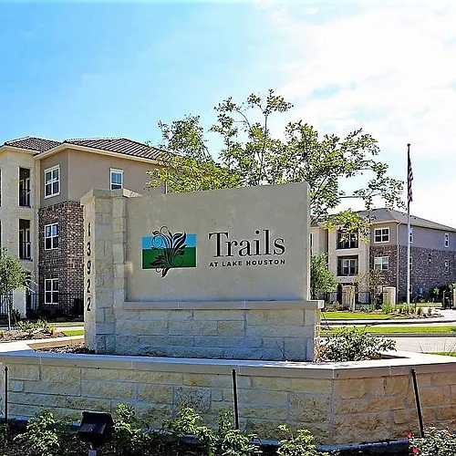 Trails at Lake Houston Photo 1