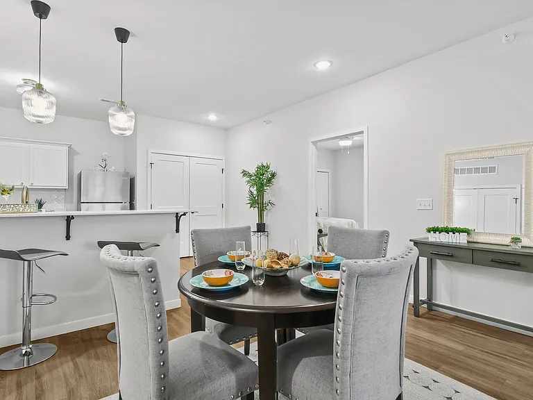 Ravina New Construction — Photo 15