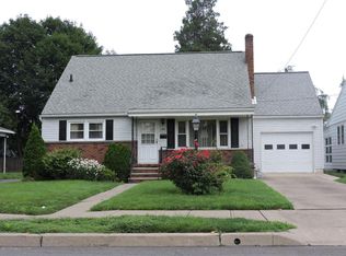 594 Tioga Ave, Kingston, PA 18704
