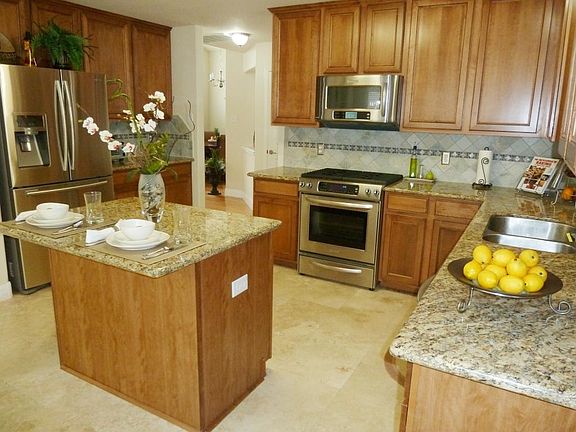 3rd image of 1902 Roaring Springs Ct
