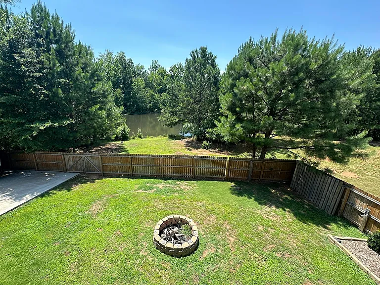 4175 Keheley Rd NE — Photo 8