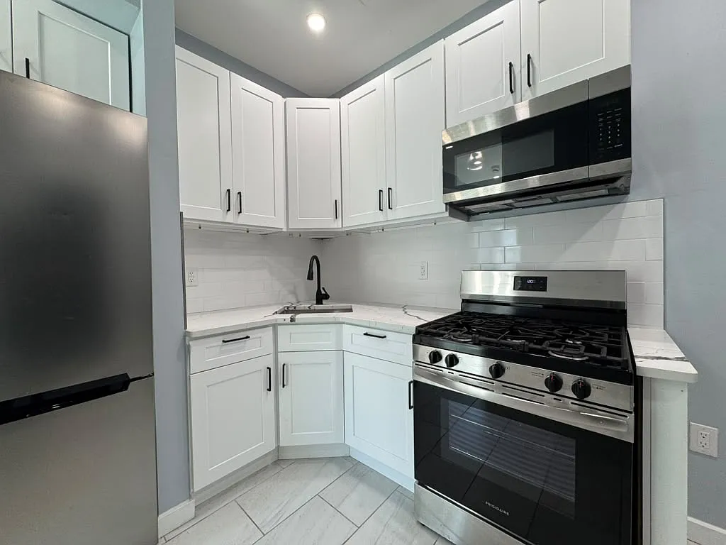 280 Winthrop Avenue - 7 — Photo 1