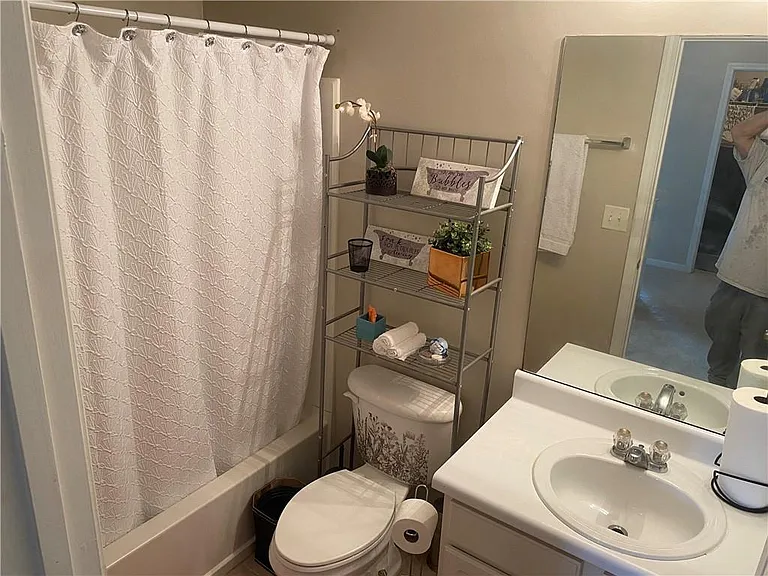294 Balaban Cir — Photo 15